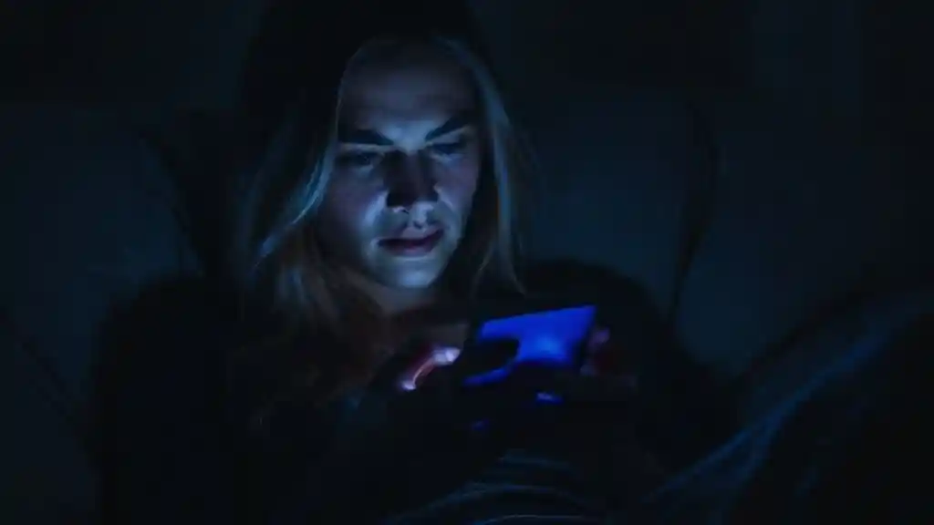 Signs Your Ex Is Jealous